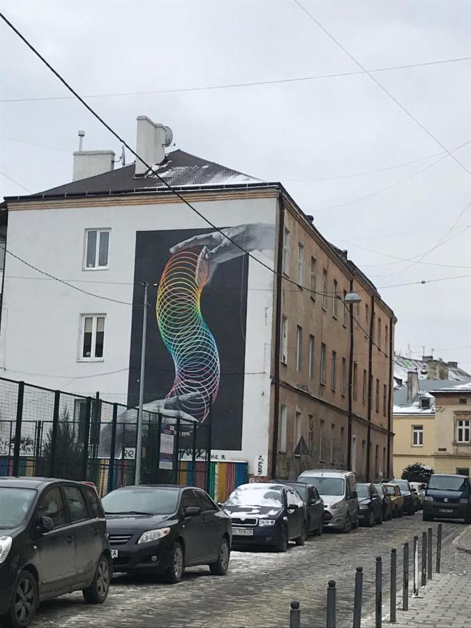 Львів Центр Міста Apartment In The Center Of Lviv Поруч Громадська Парковка Exterior foto
